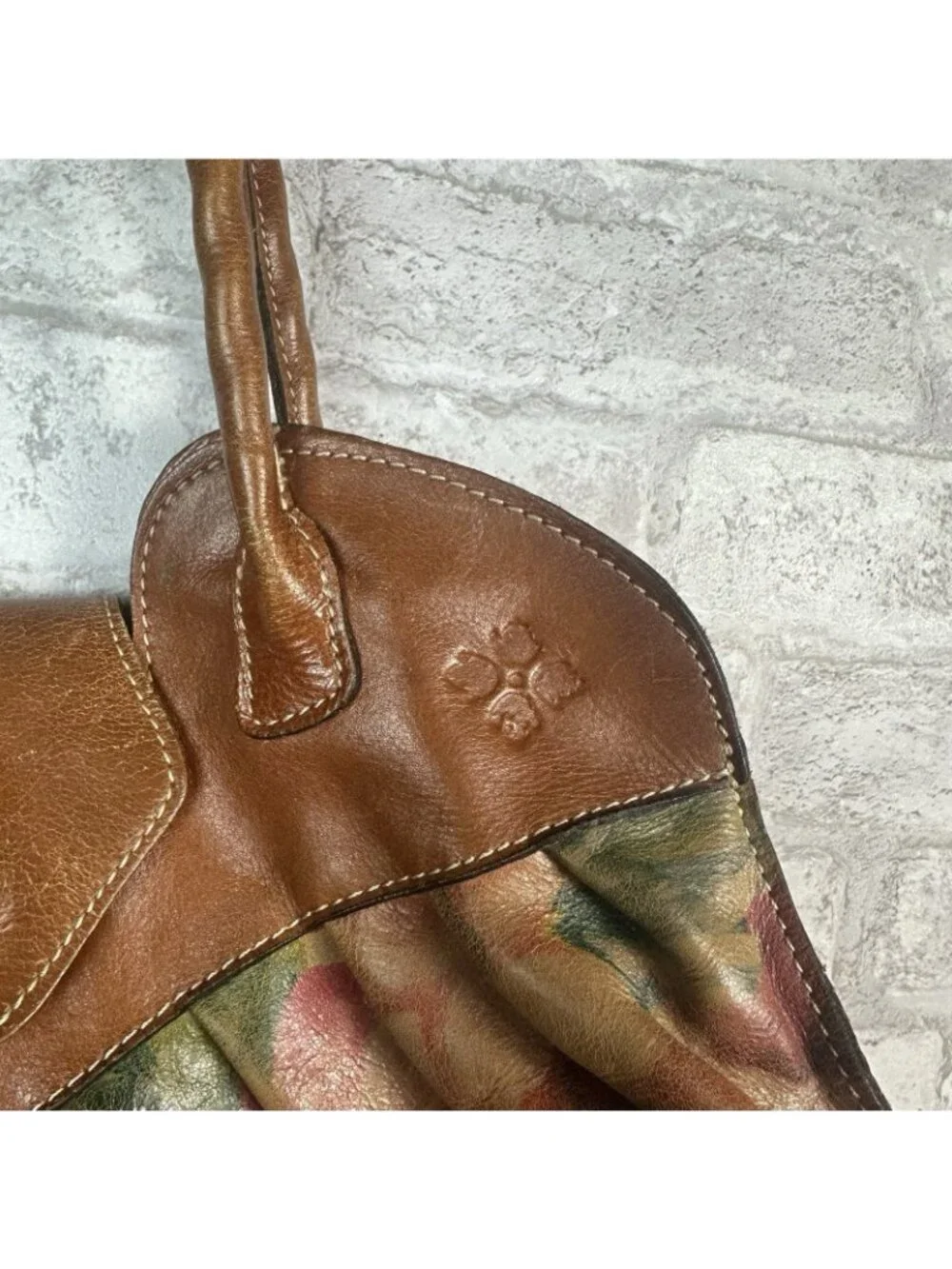 Patricia Nash Heritage Crackle Leather Floral Print Lione Twisted Handle Purse